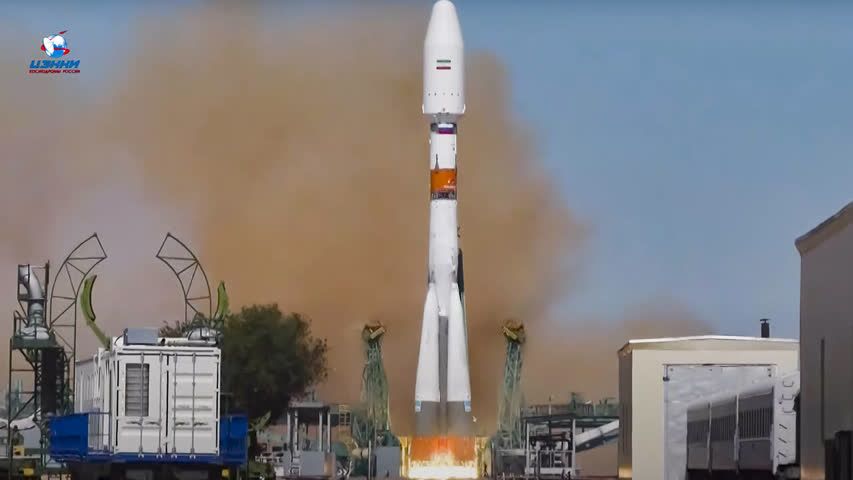 Фото - Иран построит три новых спутника совместно с Россией