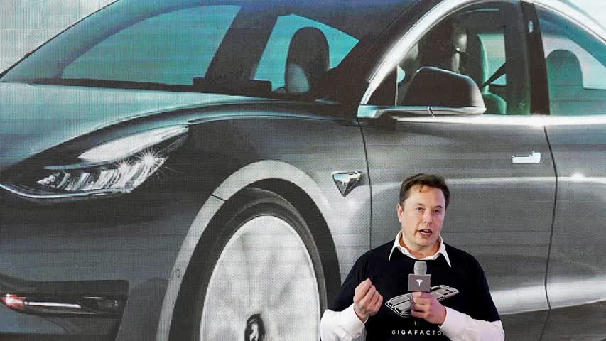 Фото - Илон Маск рассказал о планах выпустить дешевую Tesla